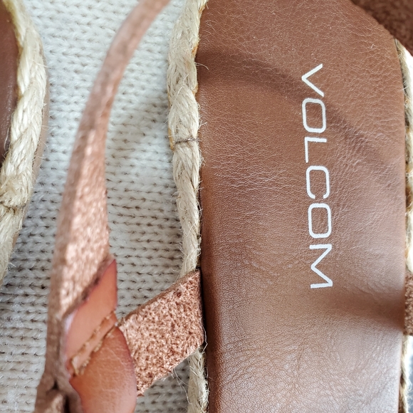 Volcom Women's Sandals - Picture 2 of 2